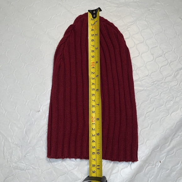 Gymboree burgundy unisex beanie hat - Picture 2 of 4